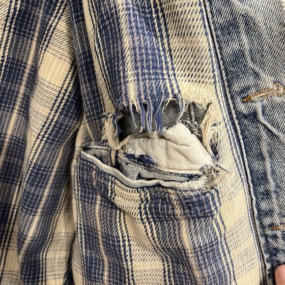 Levis Trucker Jacket Mens Size M Light Wash Distressed Denim Blanket Lined Vtg - Picture 6 of 16